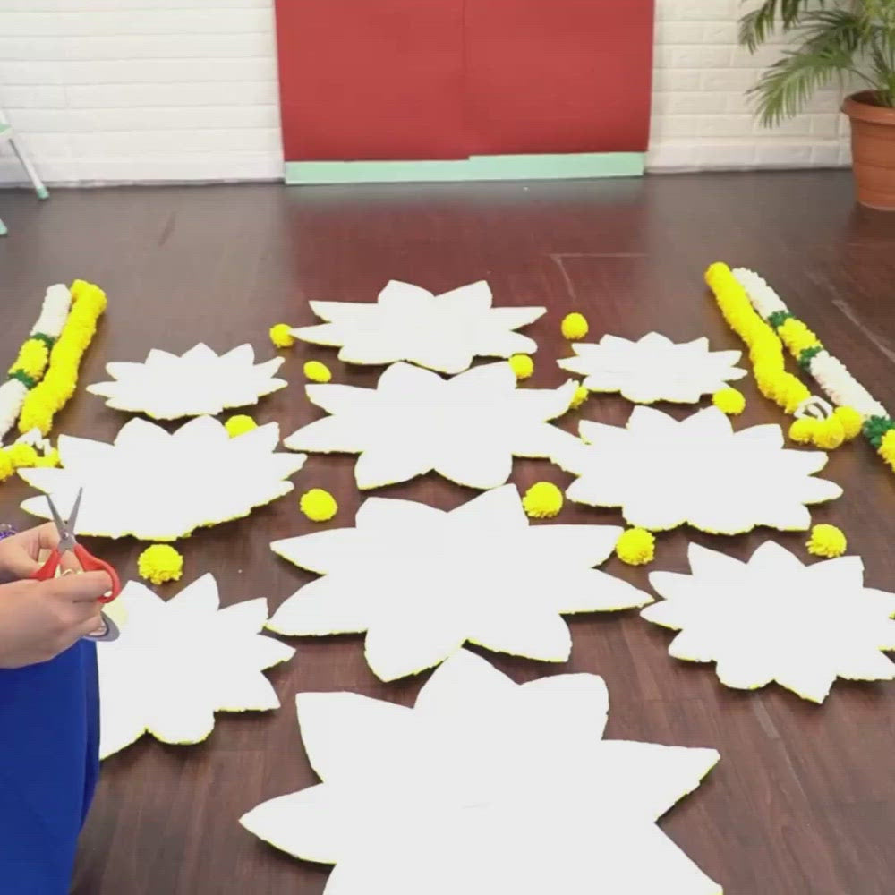 Easy set up Foam Flowers for event decoration